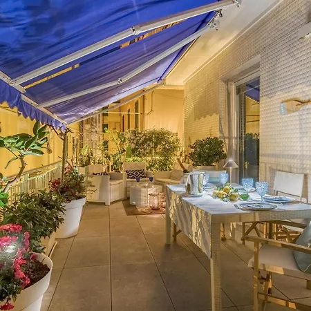Terrace * Alassio